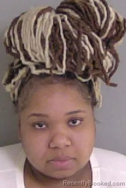 Mugshot of Jalisa White