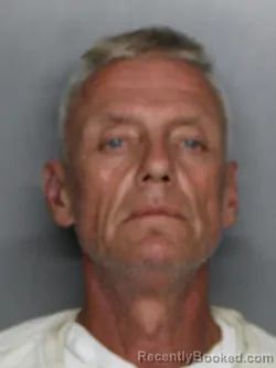 Mugshot of MICHAEL ALLEN DANIELS