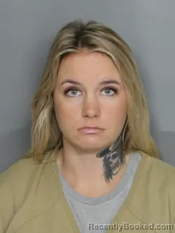 Mugshot of EMILY NICOLE SAWYER