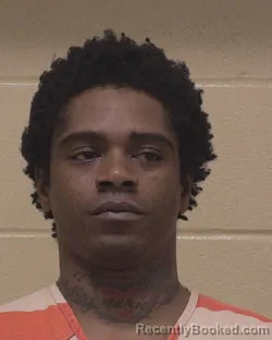 Mugshot of CEDRICK DORALL CARR