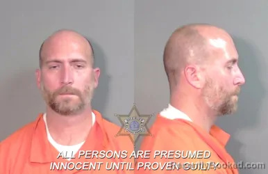 Mugshot of Andrew Raymond Busbee