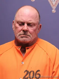 Mugshot of BOBBY J MENDOZA