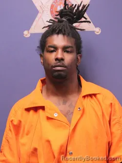 Mugshot of JALEN DAVANTAY PULLARD