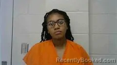 Mugshot of MARQUETTA M HAMPTON