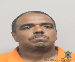 Mugshot of DERRICK MILLER