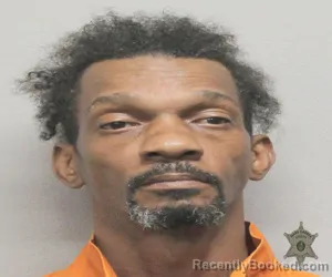 Mugshot of LAWAN JERMAINE PERRO