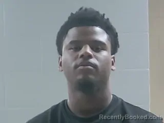 Mugshot of KEYLON TURNER