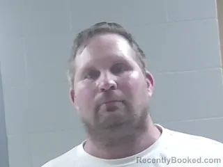 Mugshot of LANDON STEVEN ELLEDGE