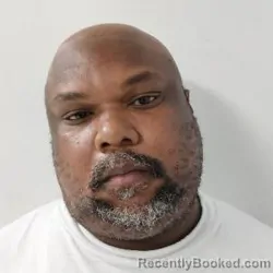 Mugshot of JEREMY TERRELL STATEN