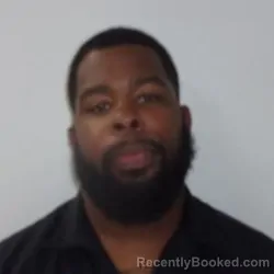 Mugshot of LADARIUS MARSHUN MAY