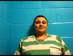 Mugshot of MARANDA N HAMPTON