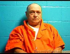 Mugshot of TOMMY R KILLINGSWORTH