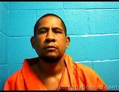 Mugshot of OMAR A RIVERA-CHAVEZ