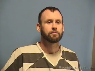 Mugshot of DANNY LENARD