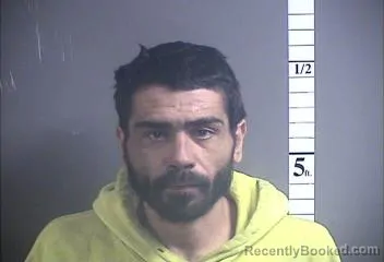 Mugshot of IVAN FLORES