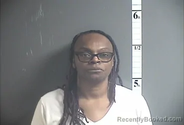 Mugshot of RHONDA L CANNON