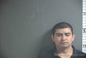 Mugshot of ESAU DOMINGO-VELASQUEZ