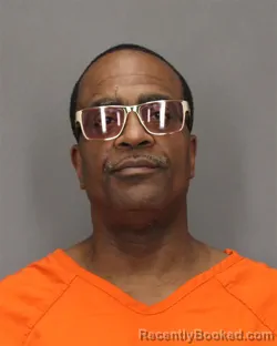 Mugshot of WAYNE A THOMPSON