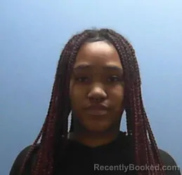 Mugshot of CARNIKQUA A THOMAS