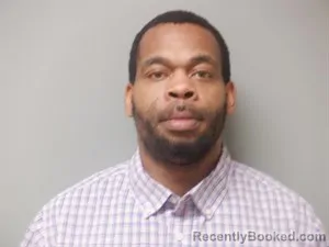 Mugshot of Jalon Desean Lagrone