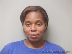Mugshot of Tia Rochell Selvy-Mitchell