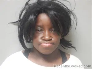 Mugshot of Shawana Delaine Clark