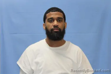 Mugshot of DERRICK LATWAUN SCUDDER