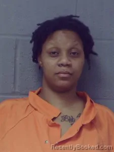 Mugshot of Sherquaria Quaratel Singleton