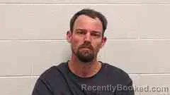 Mugshot of JONATHAN HOWARD