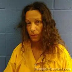 Mugshot of DOMINYQUE MARTINE