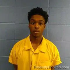 Mugshot of KEMON WEAVER