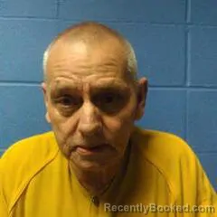 Mugshot of RAYMOND WRIGHT