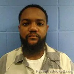 Mugshot of ODAVIEN BOOTH