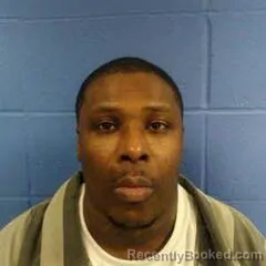 Mugshot of DEJON TANDY