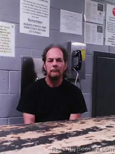 Mugshot of Steven Mullinex