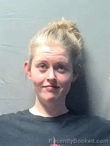 Mugshot of Andrea Christine Mccracken