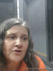 Mugshot of Tamara LENA Gooden