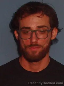 Mugshot of Seth Joseph Flores