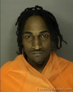 Mugshot of NICHOLAS HUGGINS