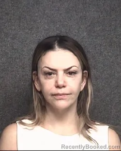 Mugshot of LUDIMINILLA DA LUZ MAZUREK