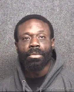 Mugshot of TROY LAVON HEMINGWAY