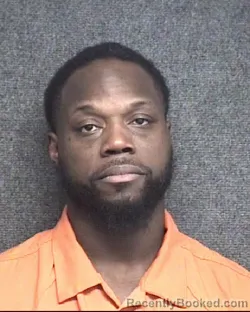 Mugshot of TRAVIS TRALON MCKIVER