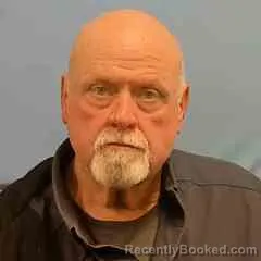 Mugshot of TIMOTHY LESLIE