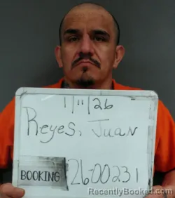Mugshot of Juan Carlos Reyes