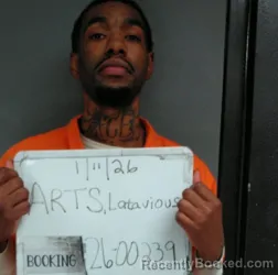 Mugshot of LATAVIOUS L ARTIS