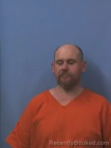 Mugshot of Stephen D MARTIN