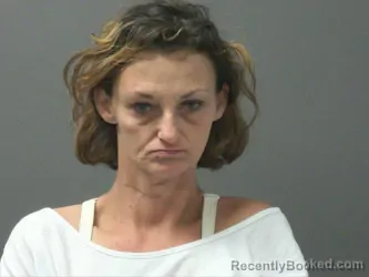 Mugshot of Raven Slavens