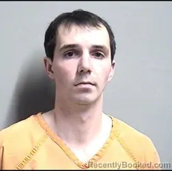 Mugshot of LUKE OWEN HAMMOND