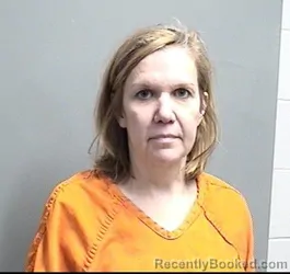 Mugshot of CARLA SUSAN HINRICHS